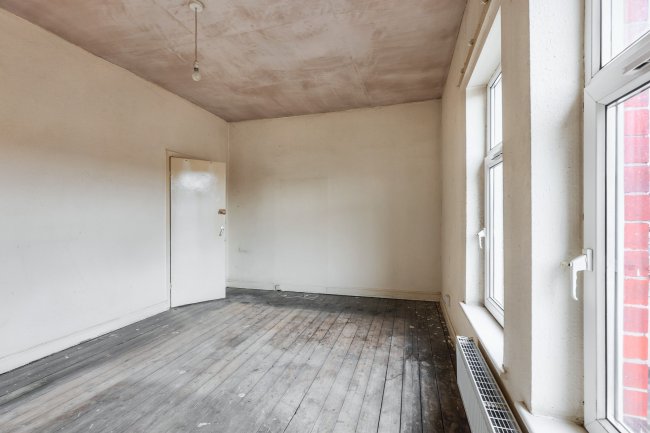 60 Laindon Road, Longsight, Manchester, M14 5DG 3