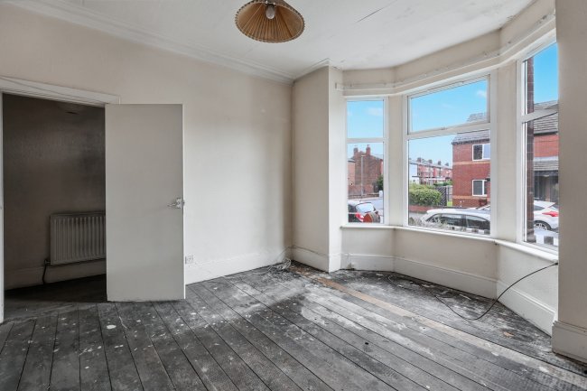 60 Laindon Road, Longsight, Manchester, M14 5DG 3