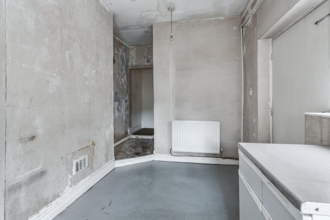 60 Laindon Road, Longsight, Manchester, M14 5DG 3