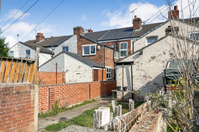117 Sheffield Street, Scunthorpe DN15 7LY 7