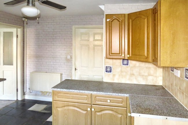 3 School Hill, Bolton BL1 2LY 5