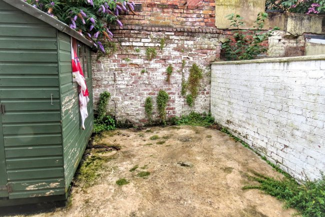 12 Rossall Street, Preston, Lancashire, PR2 2RS 2