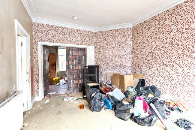 22 Newland Street, Manchester M8 5RY 3