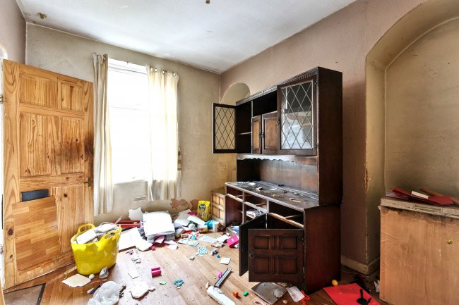 22 Newland Street, Manchester M8 5RY 3