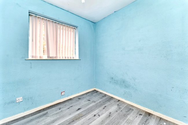 24 Avion Close, Walsall, West Midlands, WS1 3JF 6