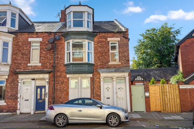 2 Eglesfield Road, South Shields, Tyne and Wear, NE33 5PS 5