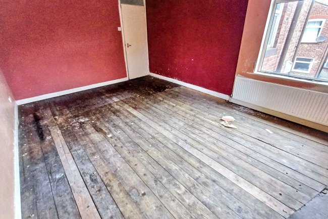 67 Bankfield Avenue, Longsight, Manchester, Greater Manchester, M13 0YQ 8