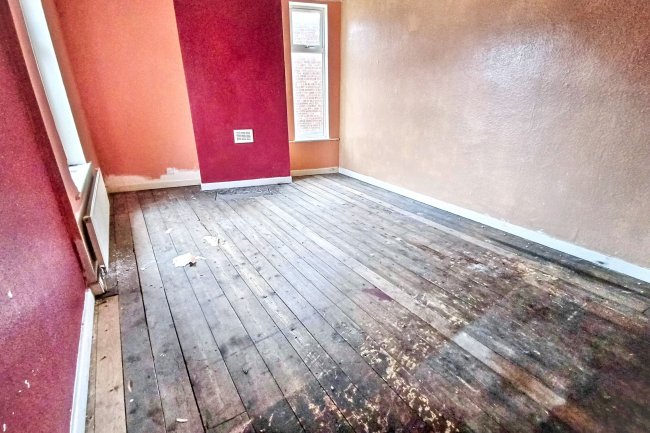 67 Bankfield Avenue, Longsight, Manchester, Greater Manchester, M13 0YQ 8