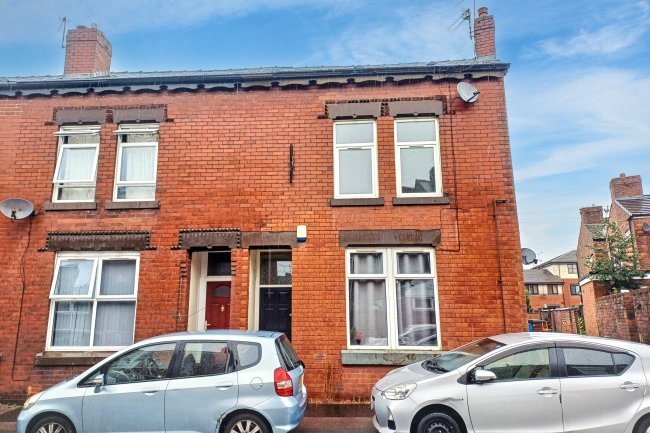 67 Bankfield Avenue, Longsight, Manchester, Greater Manchester, M13 0YQ 8