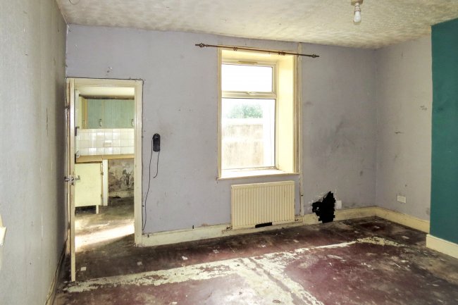 67 Pickup Street, Clayton Le Moors, Lancashire, BB5 5NS 2