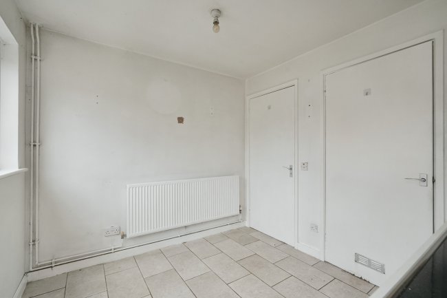 19 Cardean Close, Derby, DE1 3QG 9