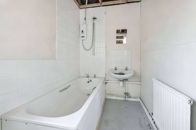 22-23 Blackheath Crescent, Bradwell Common, Milton Keynes MK13 8AD 85