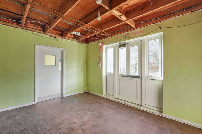 22-23 Blackheath Crescent, Bradwell Common, Milton Keynes MK13 8AD 85