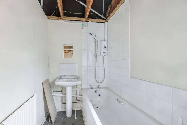 22-23 Blackheath Crescent, Bradwell Common, Milton Keynes MK13 8AD 85