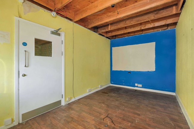 22-23 Blackheath Crescent, Bradwell Common, Milton Keynes MK13 8AD 85