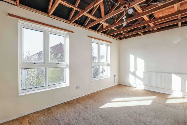 21 Blackheath Crescent, Bradwell Common, Milton Keynes MK13 8AD 84