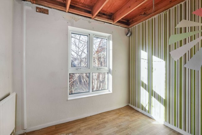 21 Blackheath Crescent, Bradwell Common, Milton Keynes MK13 8AD 84