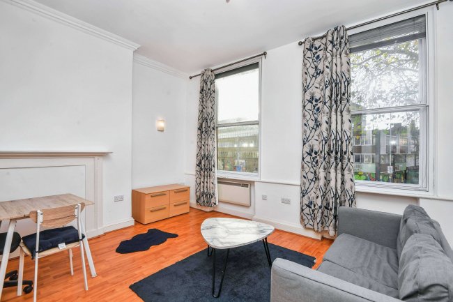 Apartment 11, 7 Weekday Cross, Nottingham NG1 1QF 74