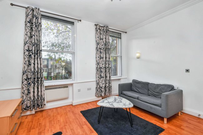 Apartment 11, 7 Weekday Cross, Nottingham NG1 1QF 74