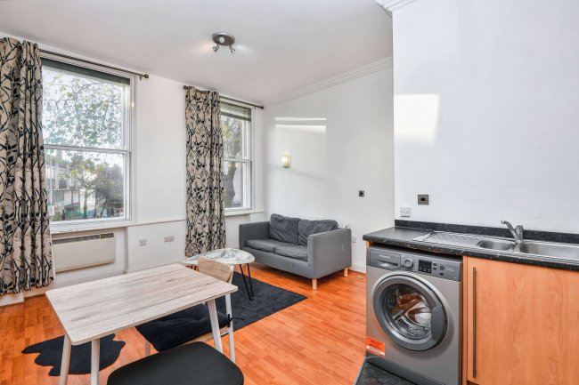 Apartment 11, 7 Weekday Cross, Nottingham NG1 1QF 74