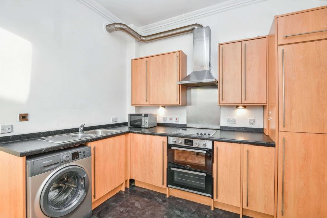 Apartment 11, 7 Weekday Cross, Nottingham NG1 1QF 74