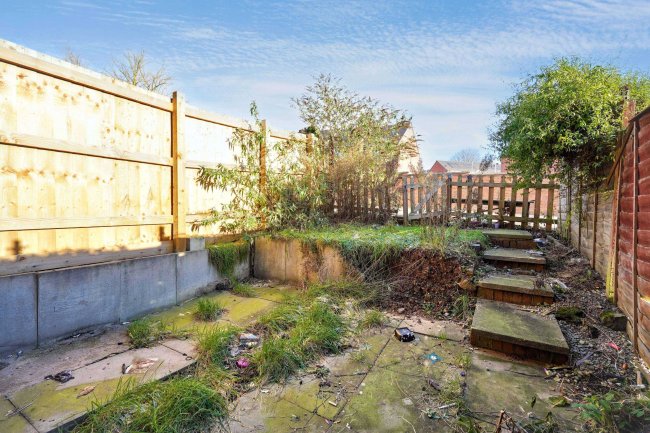 73 Becksitch Lane, Belper, Derbyshire, DE56 1UZ 43