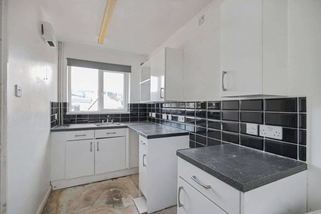 73 Becksitch Lane, Belper, Derbyshire, DE56 1UZ 43