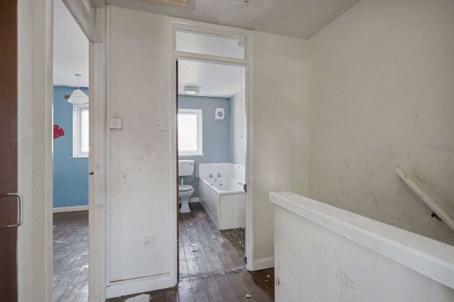 73 Becksitch Lane, Belper, Derbyshire, DE56 1UZ 43