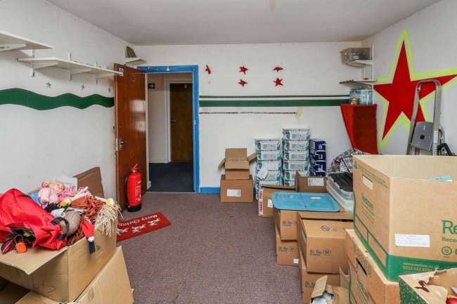 4 Antrim Grove, Belsize Park, London NW3 4XR 2