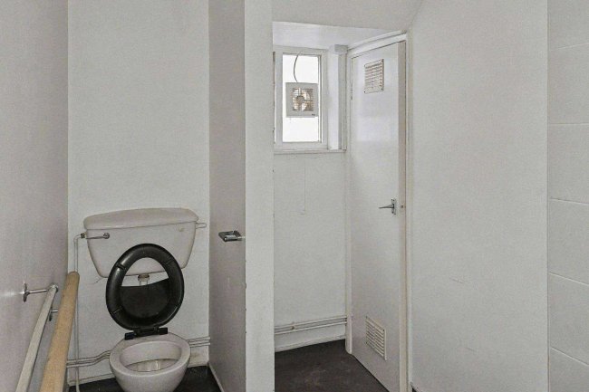 Flat B, 4 Newton Road, Westminster, London W2 5LS 8