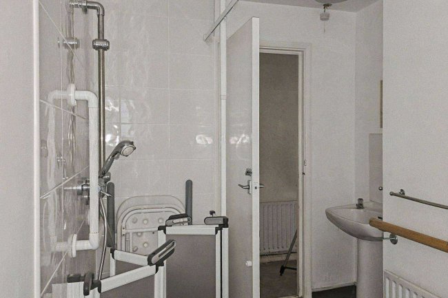 Flat B, 4 Newton Road, Westminster, London W2 5LS 8