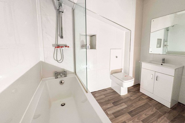 Flat 1, 2 and 3, 6 Pelham Road, Grimsby, Lincolnshire, DN34 4SU 14