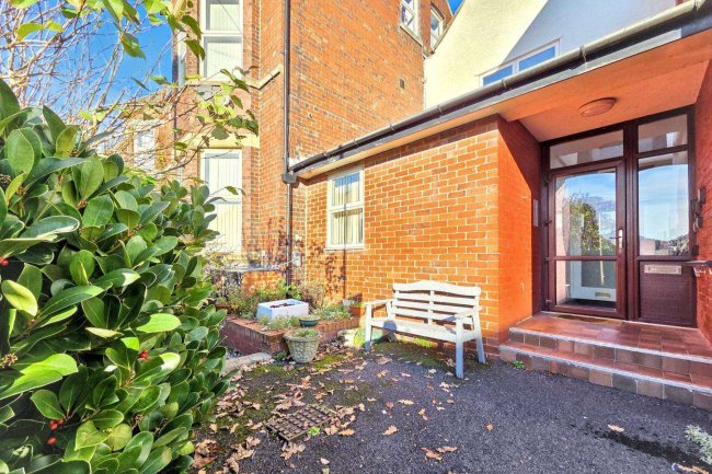 Flat 14 Jubilee Cottages, 143-145 St. Andrews Road, South Lytham, St. Annes, Lancashire, FY8 1YB 11