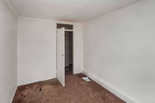 5 Victor Court, Victor Approach, Hornchurch, RM12 4XF 99