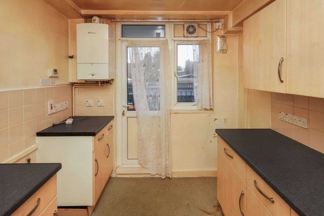 5 Victor Court, Victor Approach, Hornchurch, RM12 4XF 99