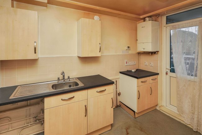 5 Victor Court, Victor Approach, Hornchurch, RM12 4XF 99