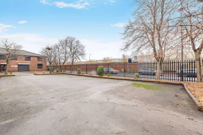 47-61 Corporation Road, Birkenhead CH41 3NG 6