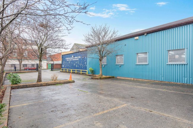 47-61 Corporation Road, Birkenhead CH41 3NG 6