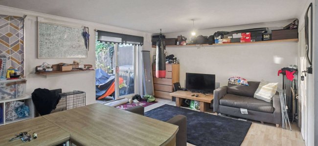 Flat 1, 48 Brooke Avenue, Harrow, Middlesex, HA2 0NF 65