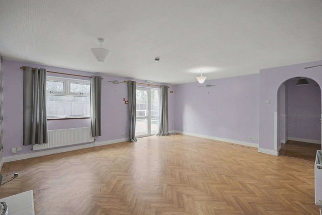 72 Sinfin Avenue, Shelton Lock, Derby, DE24 9EZ 1