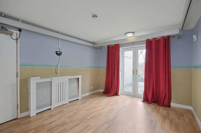 72 Sinfin Avenue, Shelton Lock, Derby, DE24 9EZ 1