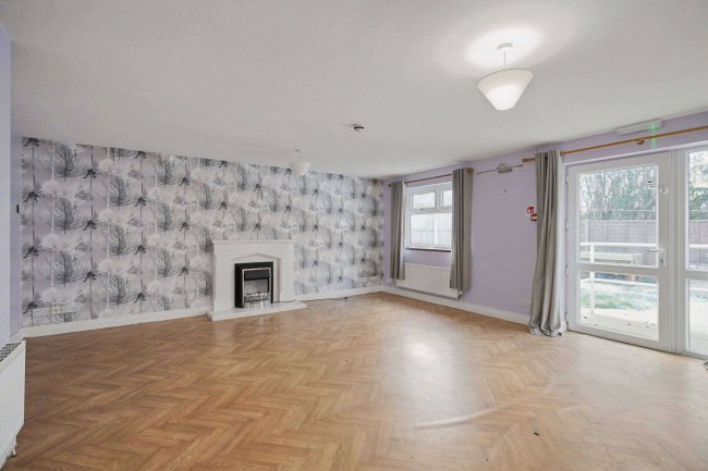 72 Sinfin Avenue, Shelton Lock, Derby, DE24 9EZ 1