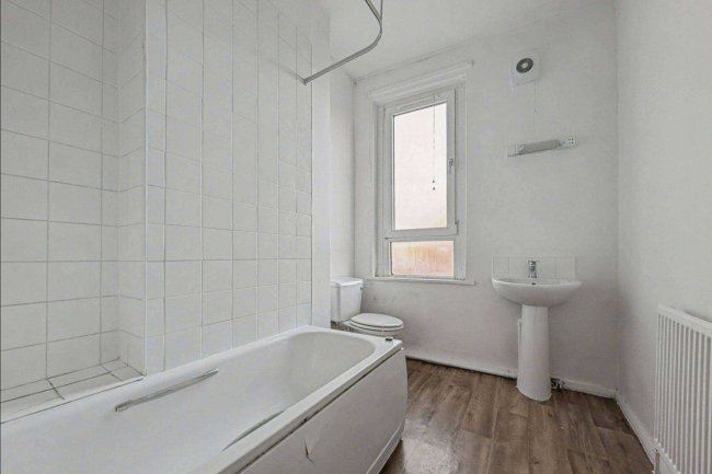 22 Temple Street, South Shields, NE33 5LR 22