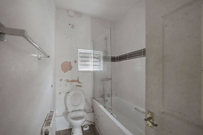 32 Hope Street, Wallasey CH45 2LN 26