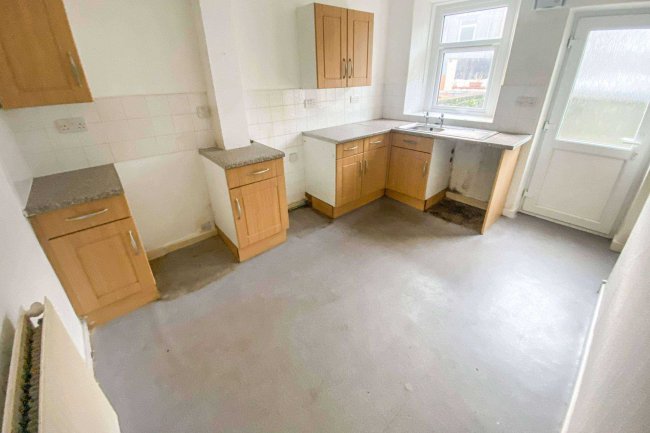 36 Duke Street, Cleator Moor CA25 5BG 9