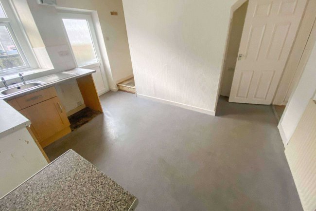 36 Duke Street, Cleator Moor CA25 5BG 9