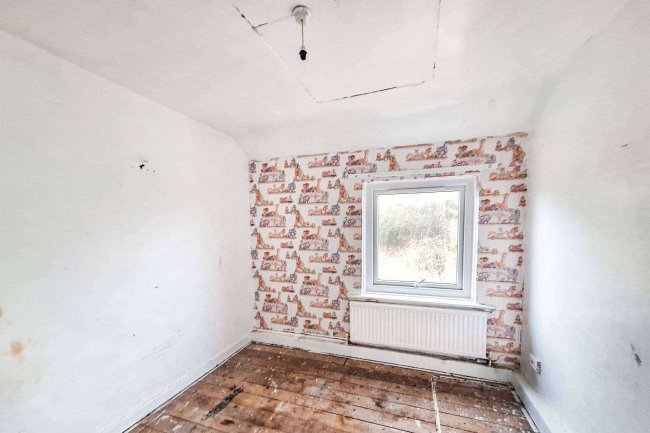 17 Shore Road, Salterbeck, Workington CA14 5HL 83