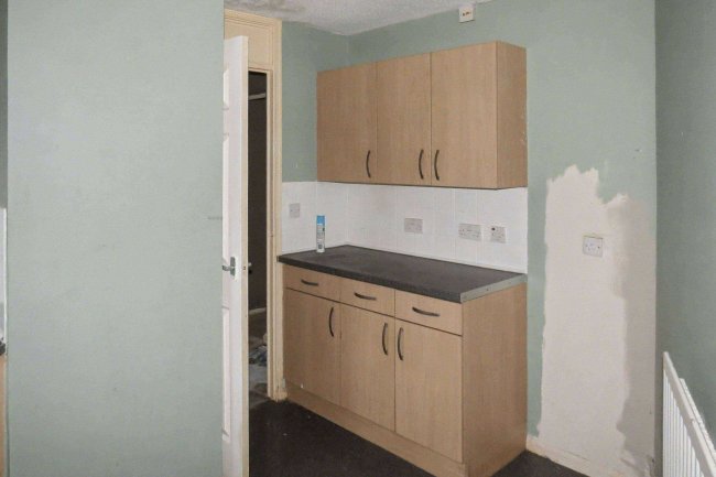 25 Dover Close, Murdishaw, Runcorn WA7 6JA 28