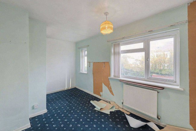 176 Windermere Road, Middleton, Manchester M24 5WG 9