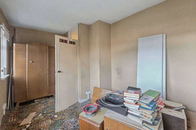 4 Lingmoor Close, Middleton, Manchester M24 4JW 52